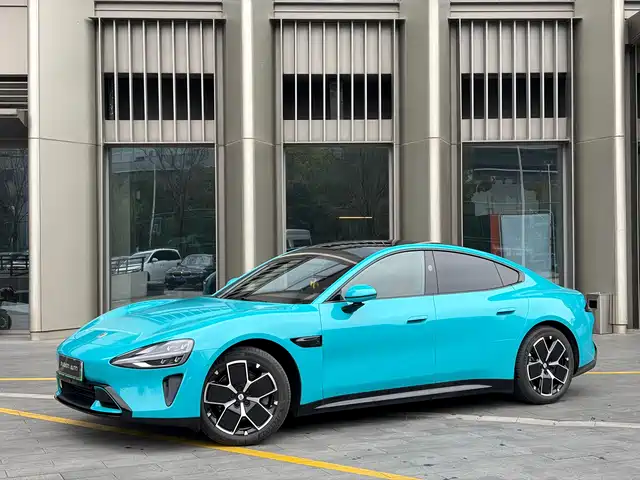 XIAOMI CAR XIAOMI SU7 2025