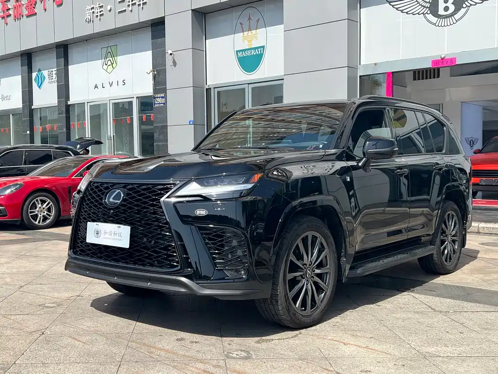 Lexus LX 2026