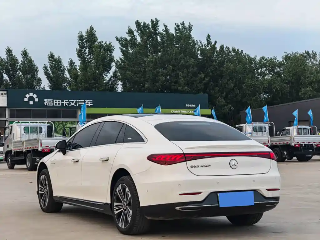 Mercedes-Benz EQS 2022 450+