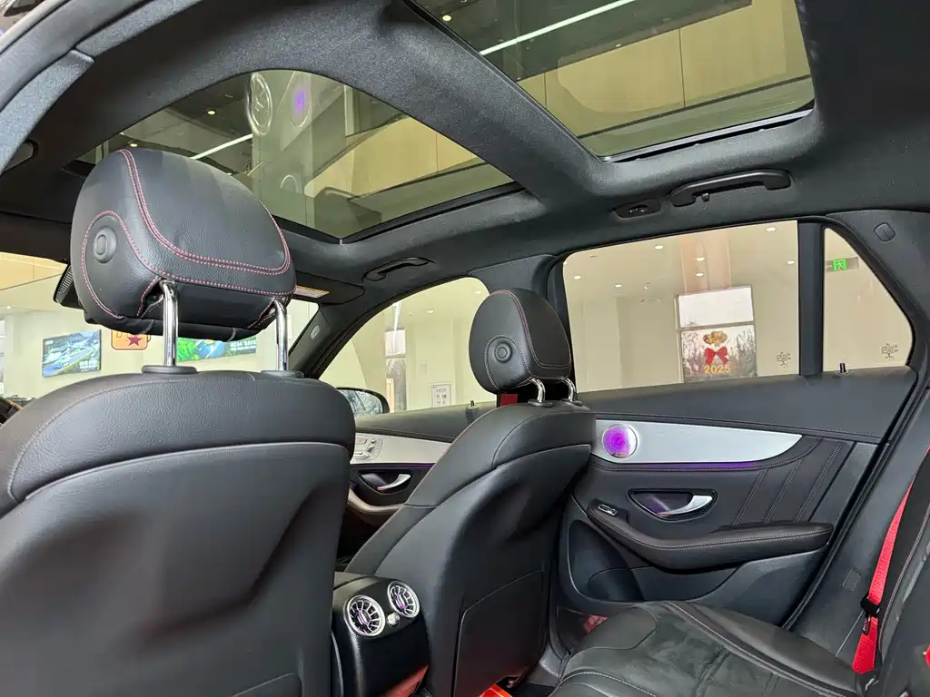 Mercedes-Benz GLC AMG — миниатюра 9