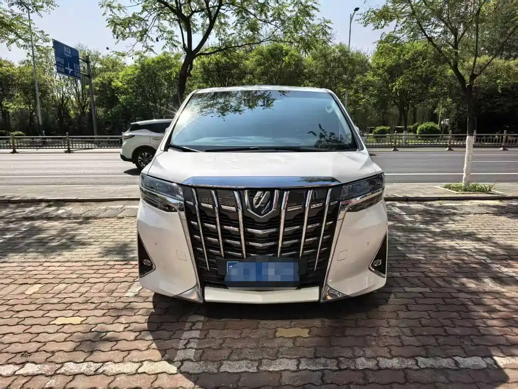 Toyota Alphard 2020