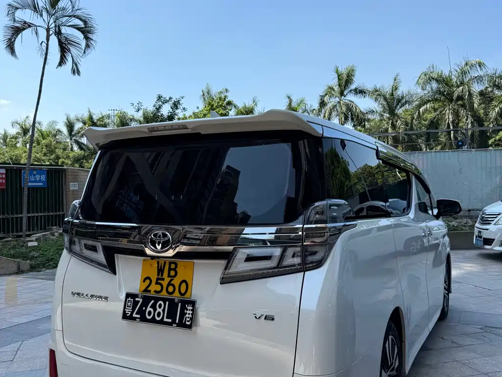 Toyota Vellfire 2019 3.5L AT