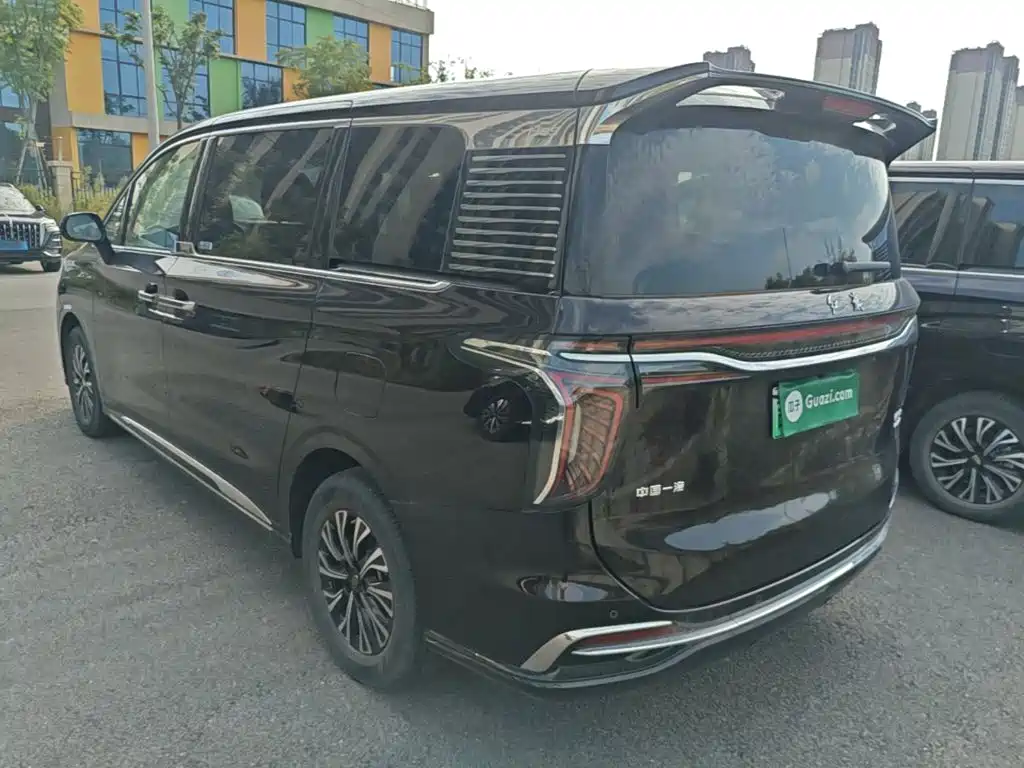 Hongqi Hongqi HQ9 PHEV — миниатюра 5