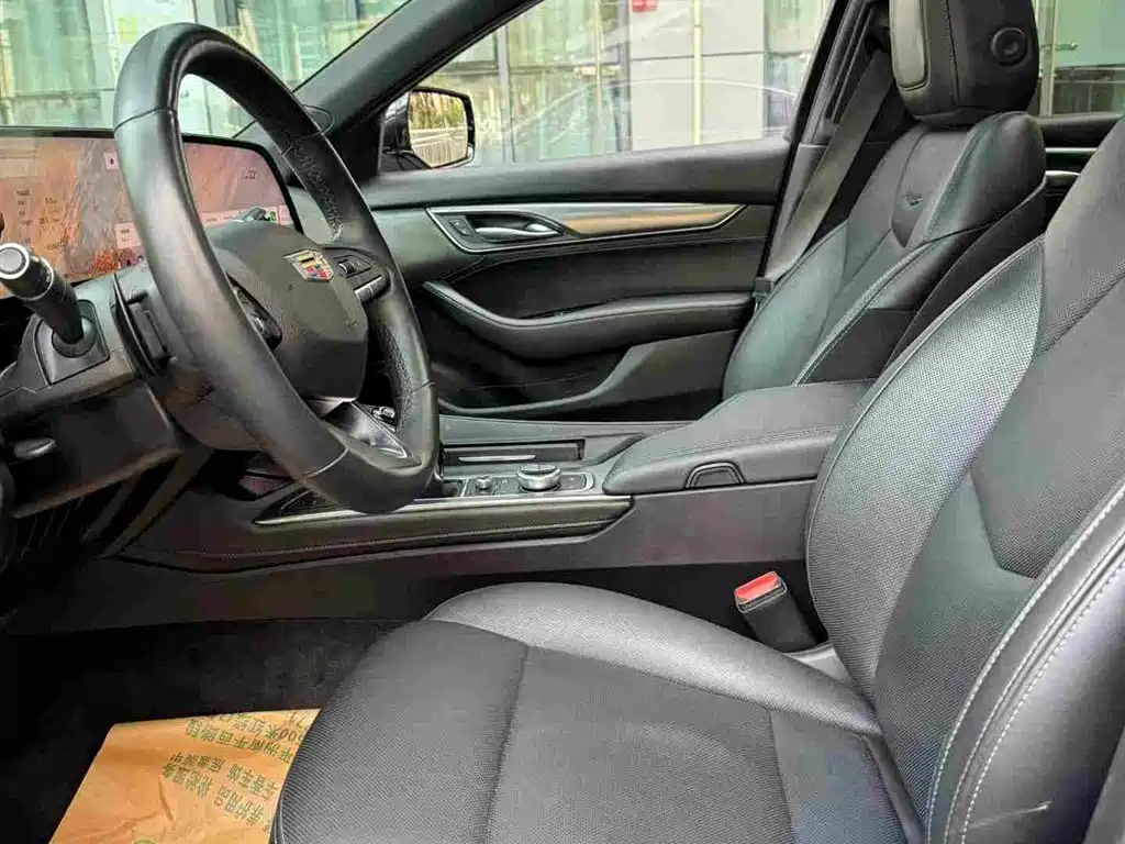 Cadillac CT5 — миниатюра 9