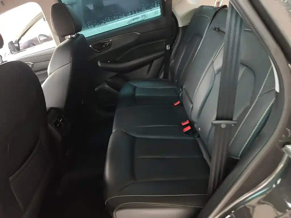 Roewe RX5 — миниатюра 17