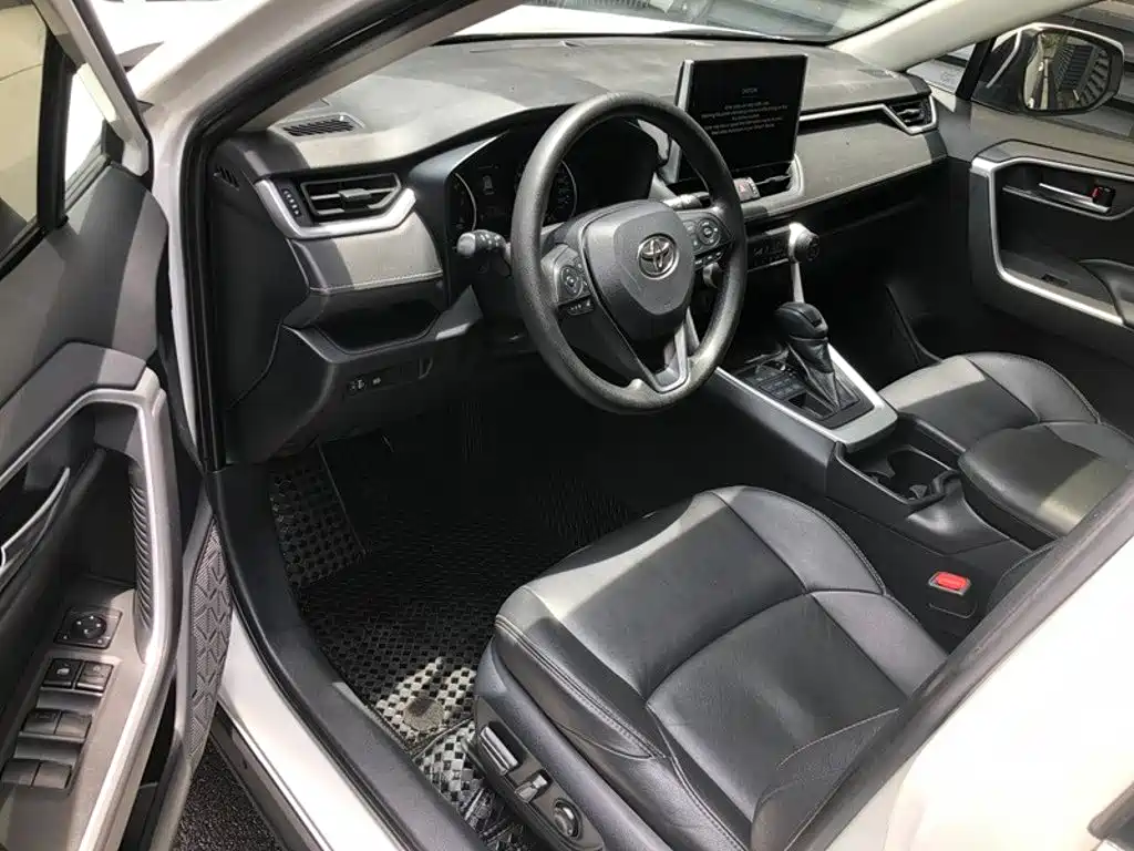 Toyota Wildlander — миниатюра 7