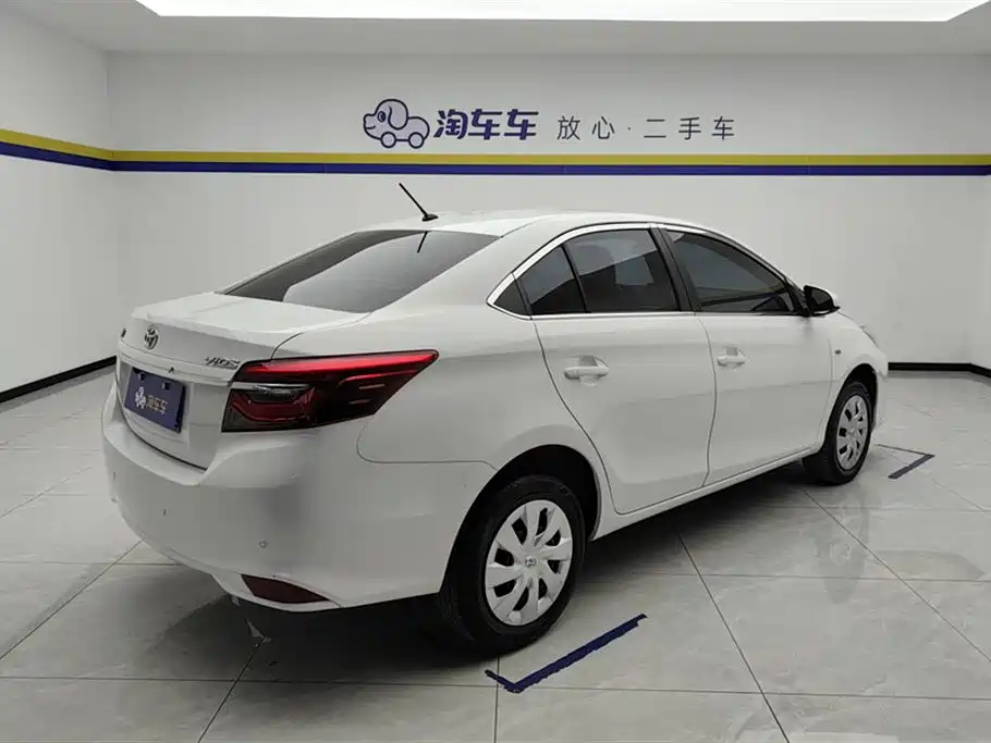 TOYOTA VIOS