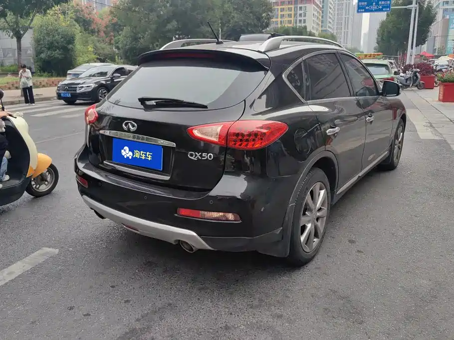 Infiniti QX50 — миниатюра 3