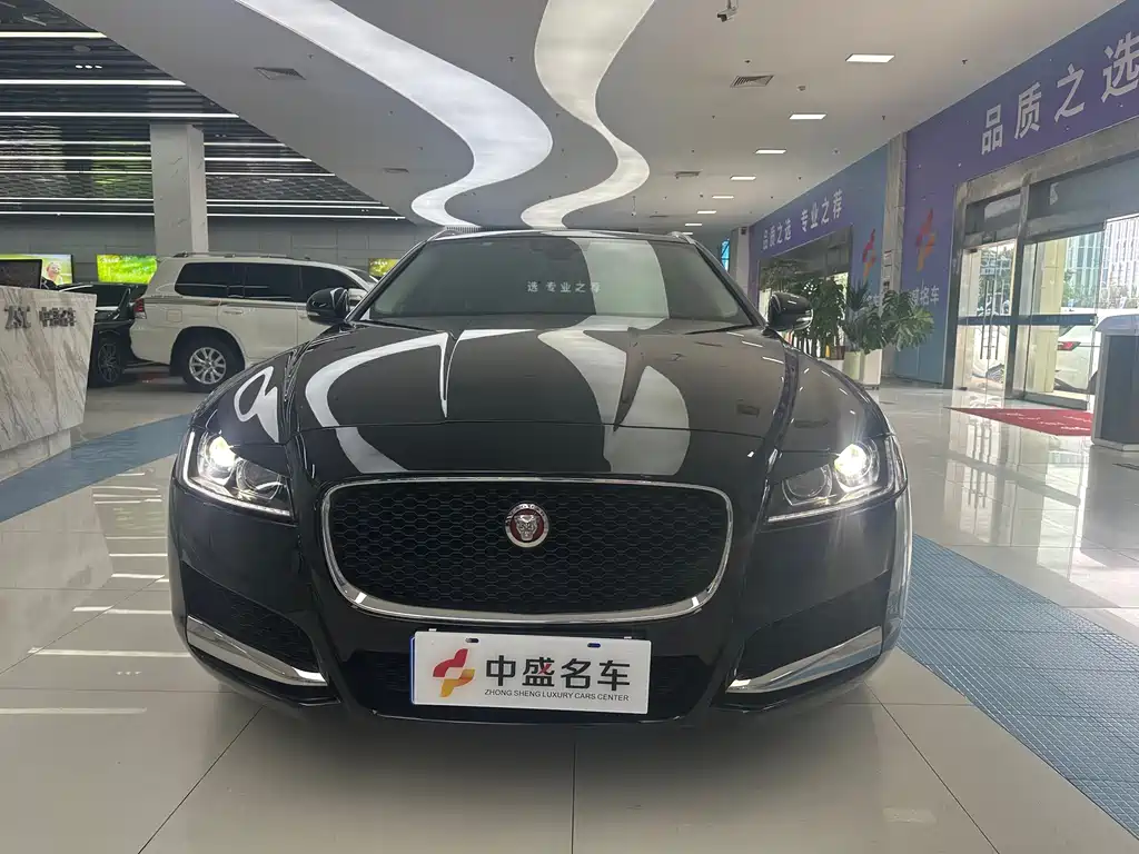 Jaguar XF 2018 XF Sportbrake 2.0T 250PS