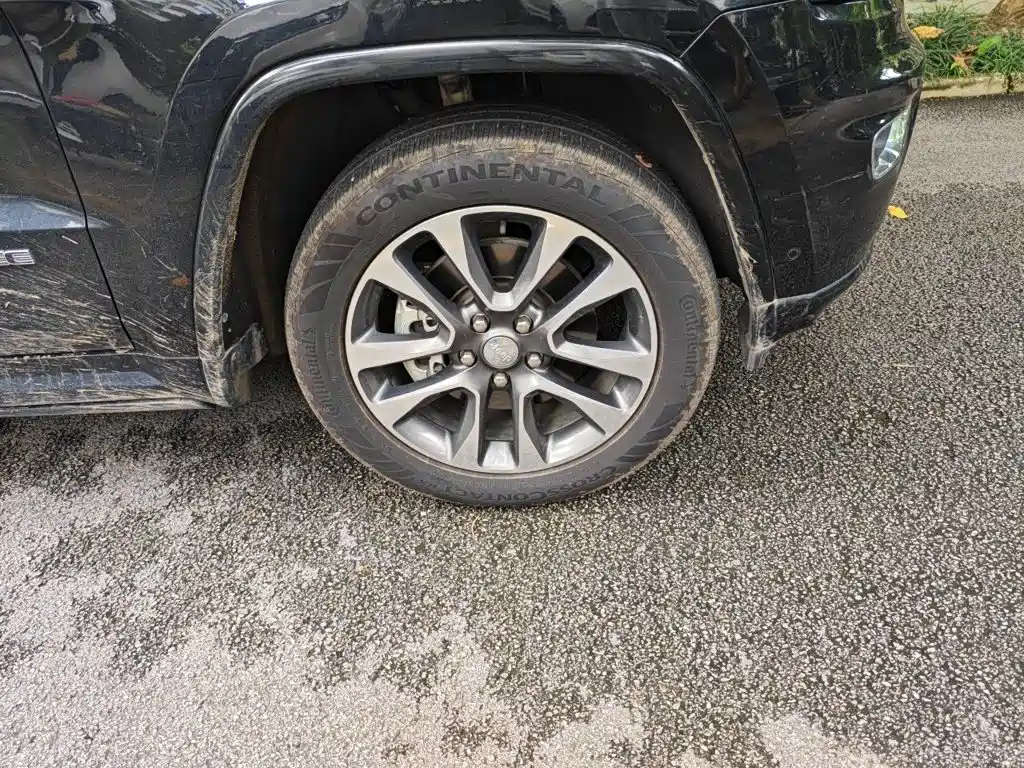 Jeep Grand Cherokee (Import) — миниатюра 8