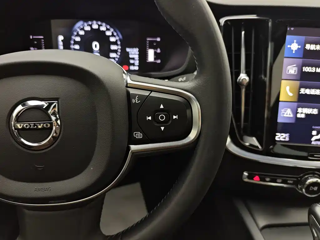 Volvo S60 — миниатюра 26