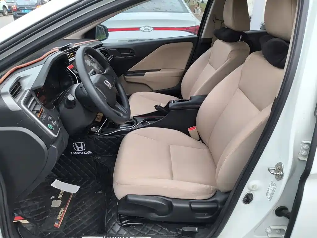 Honda City — миниатюра 8