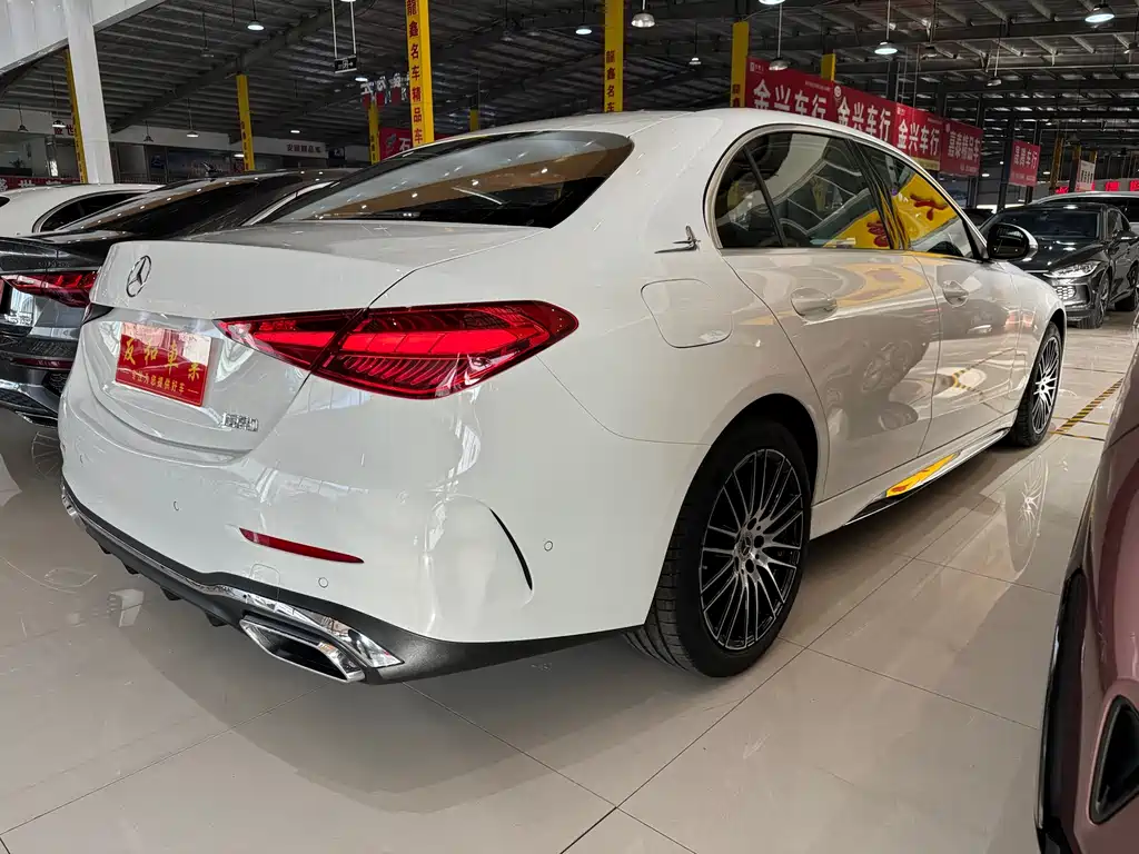 MERCEDES-BENZ C CLASS