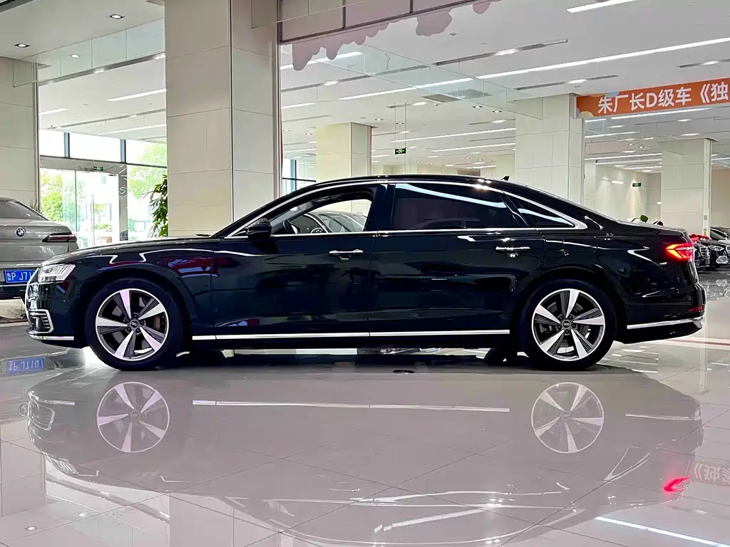 Audi A8 — фотографии объявления, Фото 4