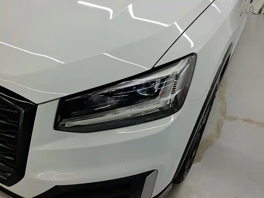 Audi Q2L — миниатюра 5