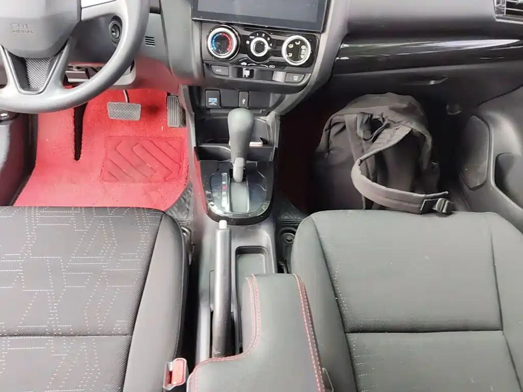 Honda Fit — миниатюра 14