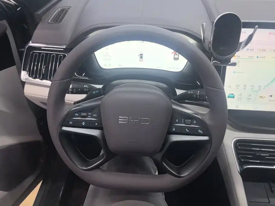 BYD PLUS New Energy — миниатюра 15