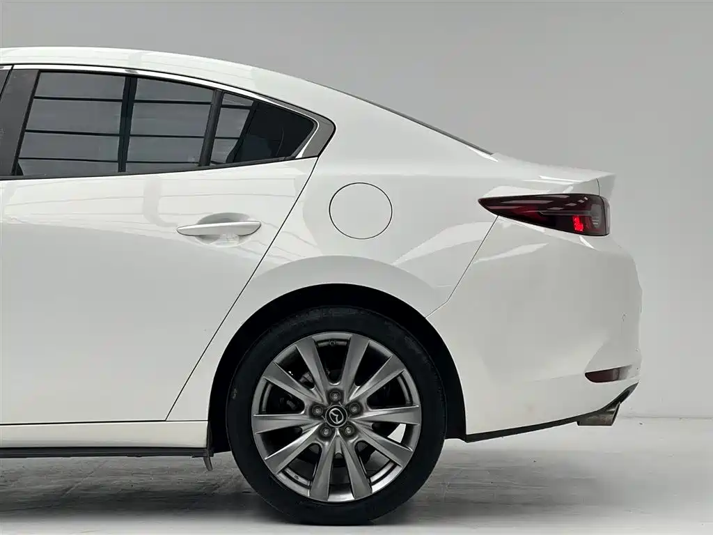 Mazda Mazda3 — фотографии объявления, Фото 14