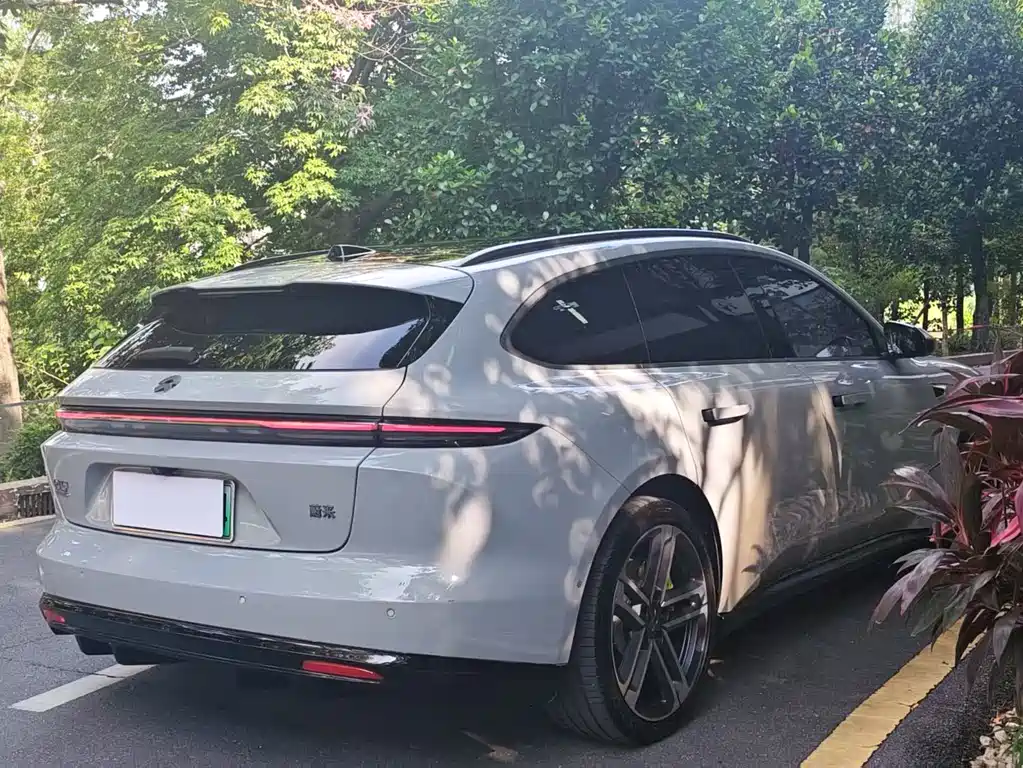 NIO ET5T — миниатюра 6