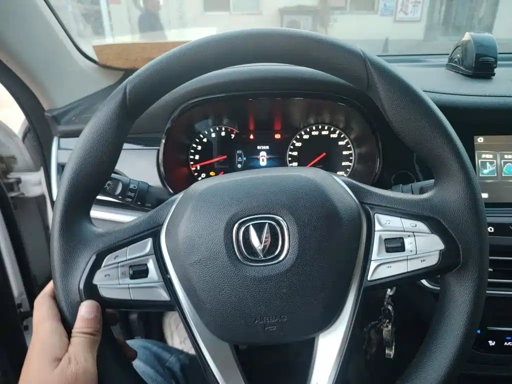 Changan CS35PLUS — миниатюра 3