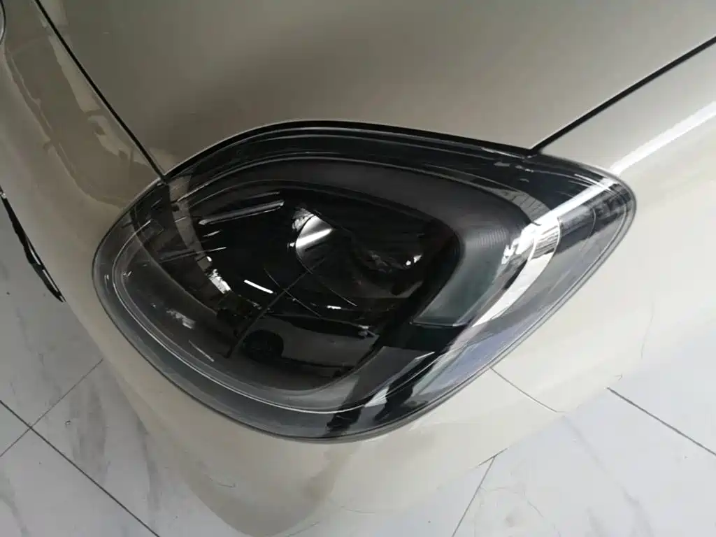 Wuling MINIEV — миниатюра 24