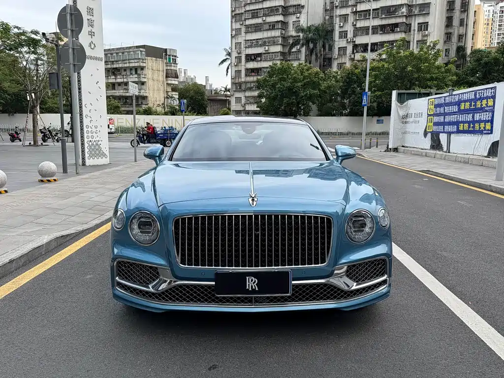 Bentley Flying Spur 2023 4.0T V8