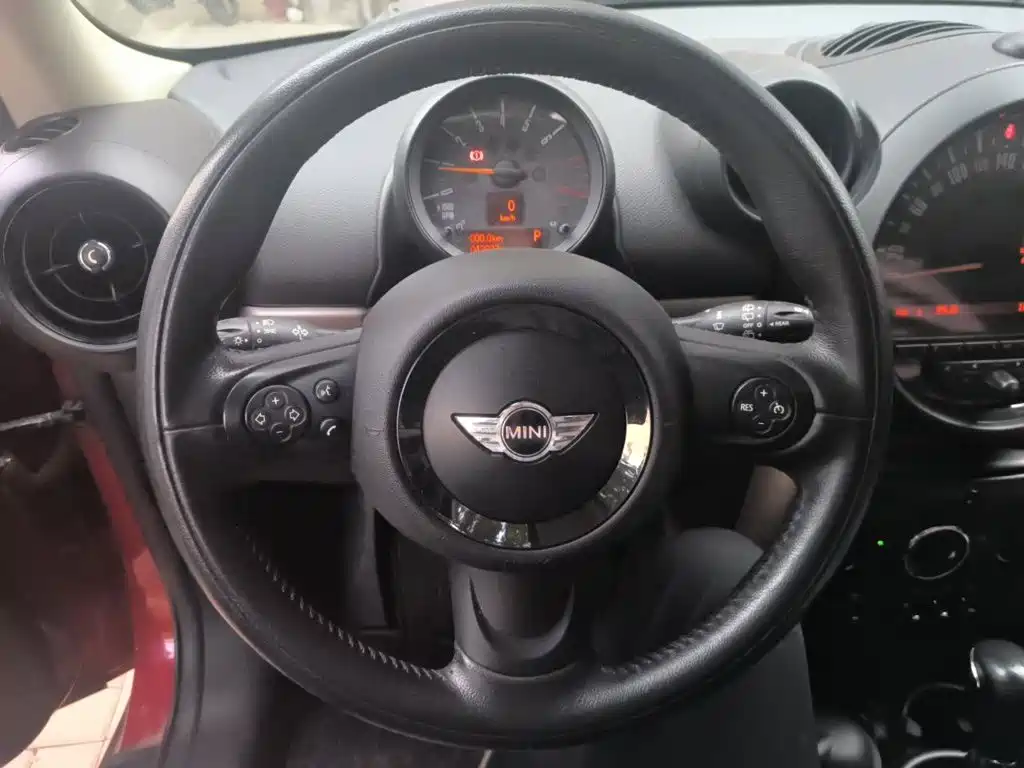MINI Mini Countryman — миниатюра 11