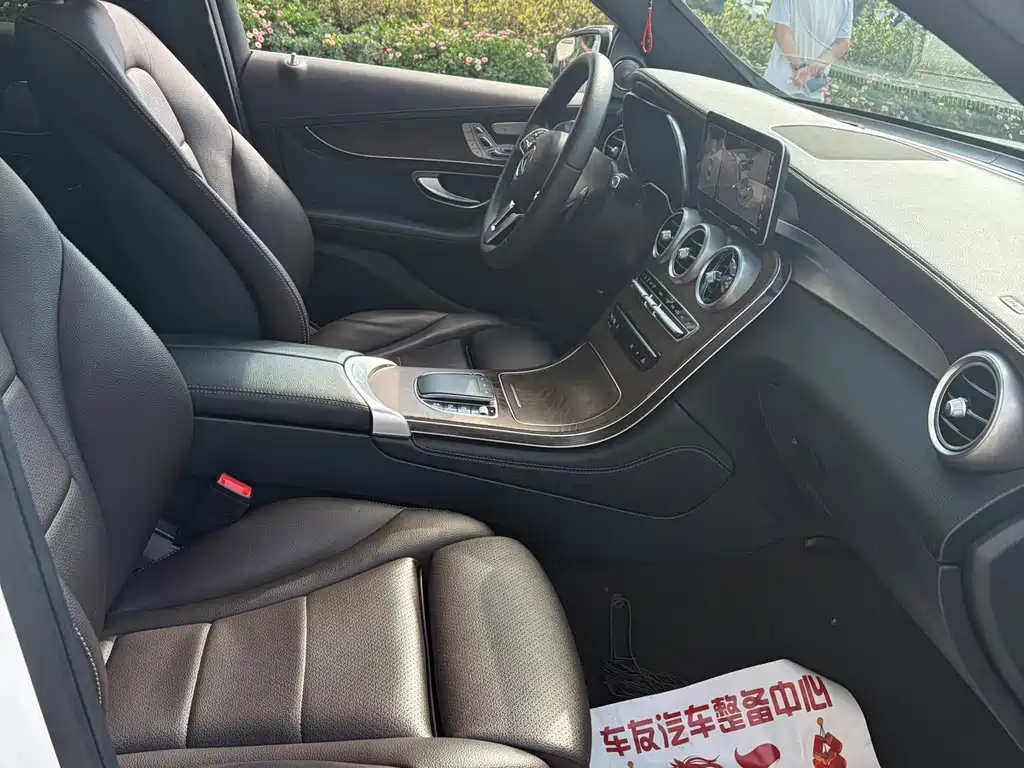 Mercedes-Benz GLC — миниатюра 10