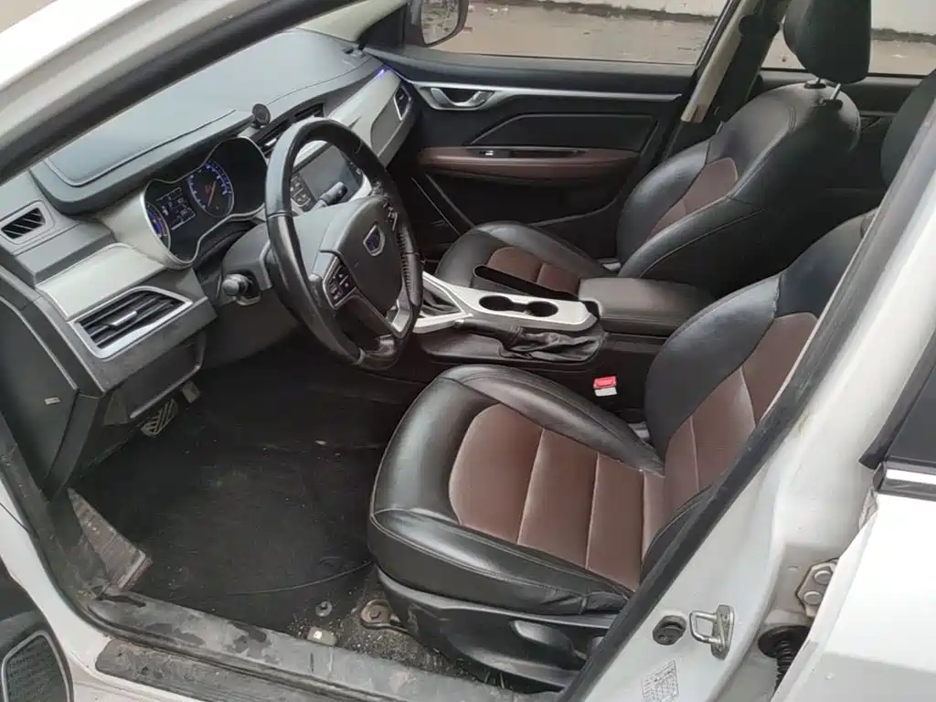 Geely Vision — миниатюра 15