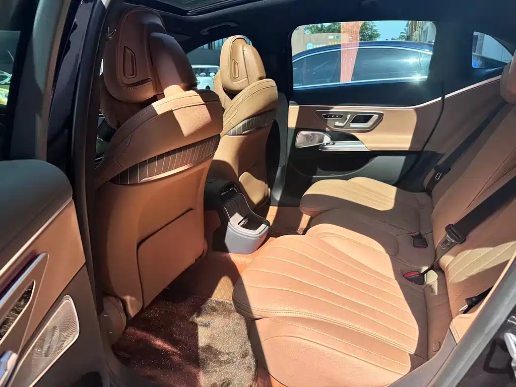 Mercedes-Benz E-Class E 2026 E 300 L Luxury