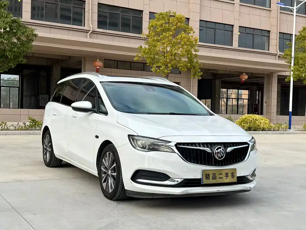 BUICK GL6