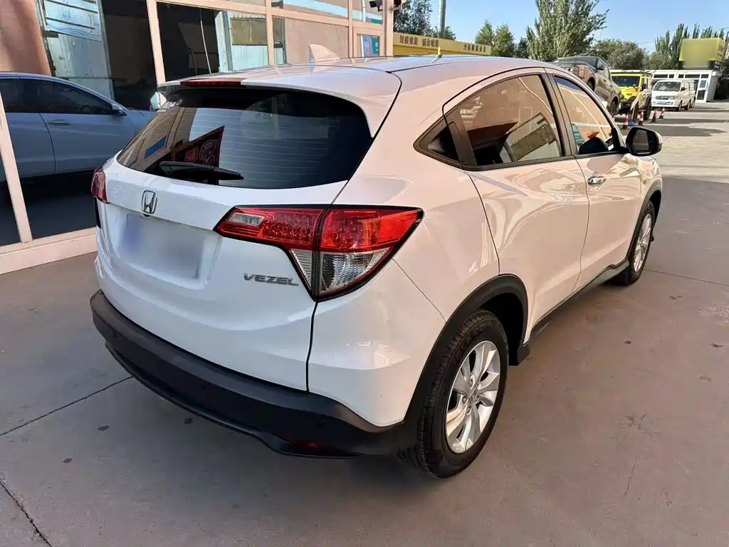 Honda Vezel — миниатюра 7