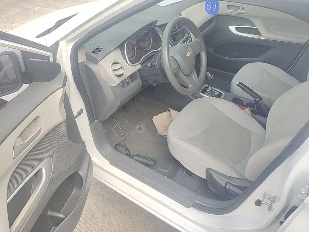 Chevrolet Sail — миниатюра 16
