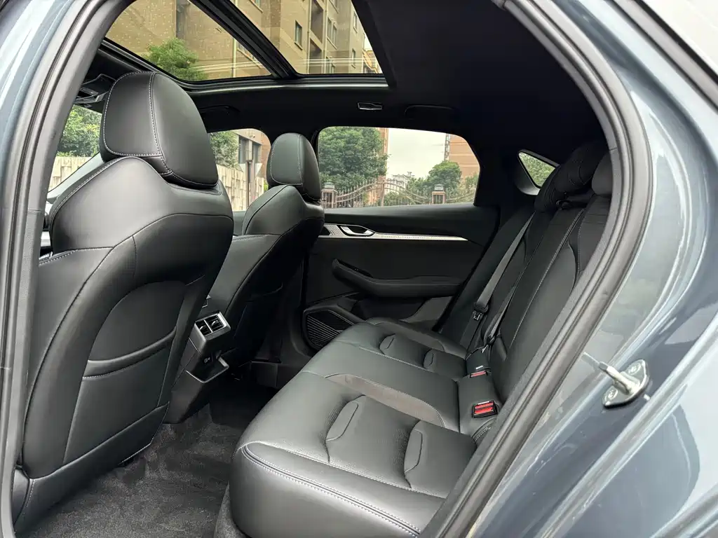 Geely Xingrui — миниатюра 12