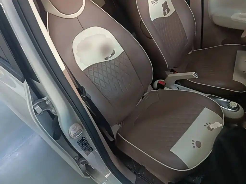 Wuling MINIEV — миниатюра 25