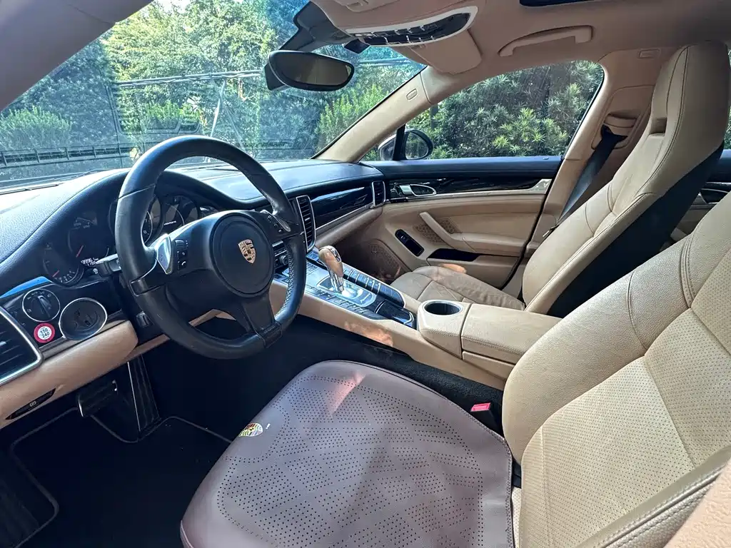Porsche Panamera — миниатюра 5
