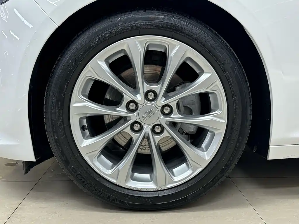 Cadillac CT5 — миниатюра 22
