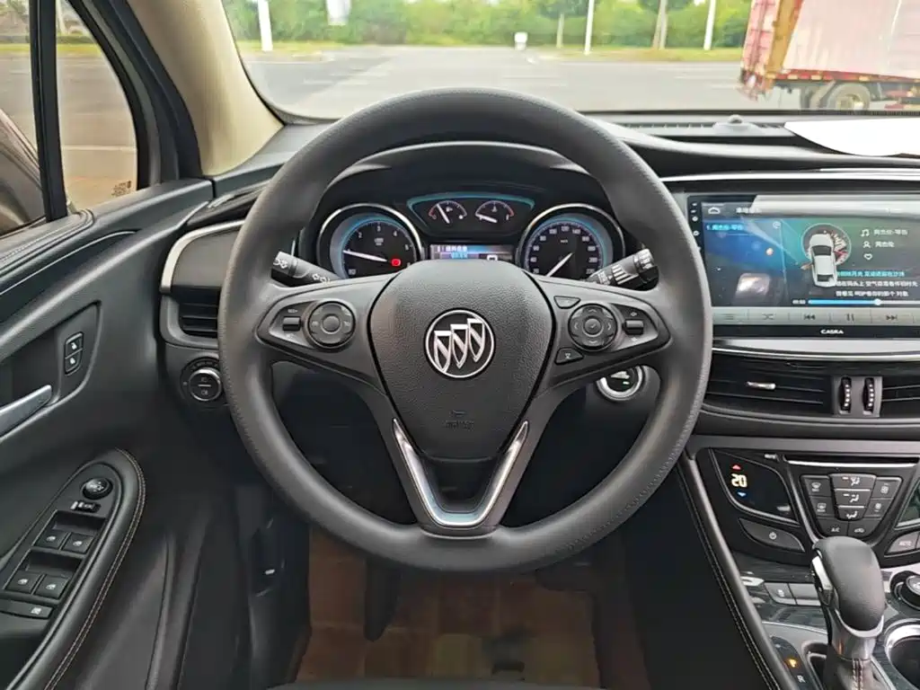 Buick Envision Plus — миниатюра 11