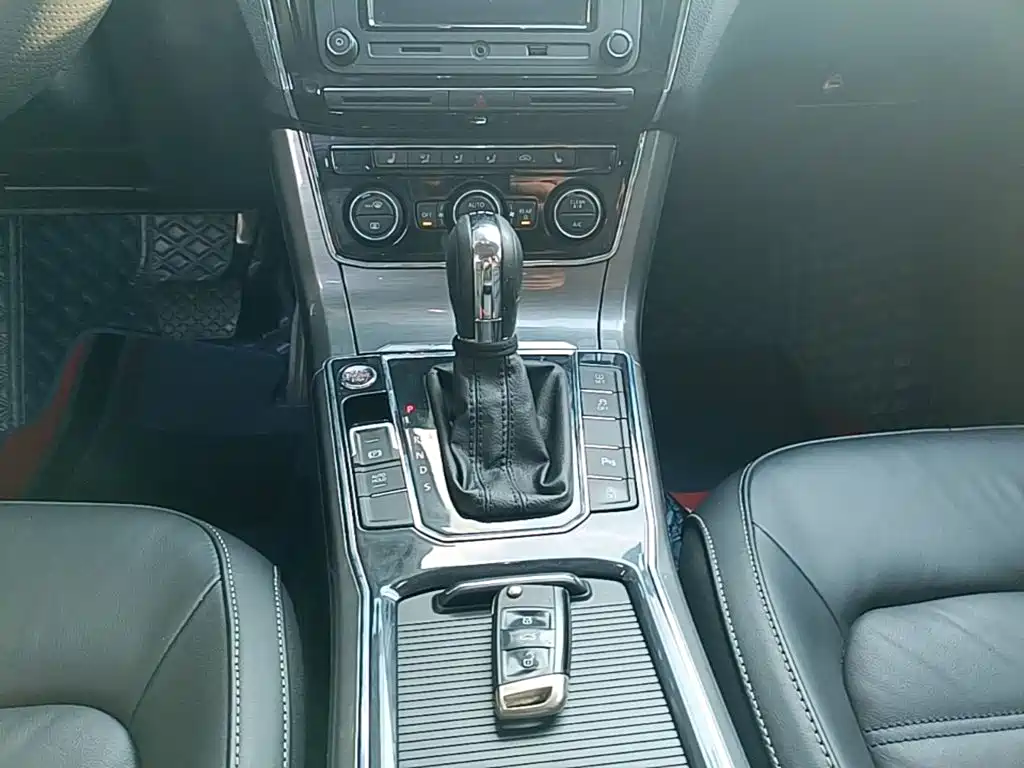 Volkswagen Passat — миниатюра 14