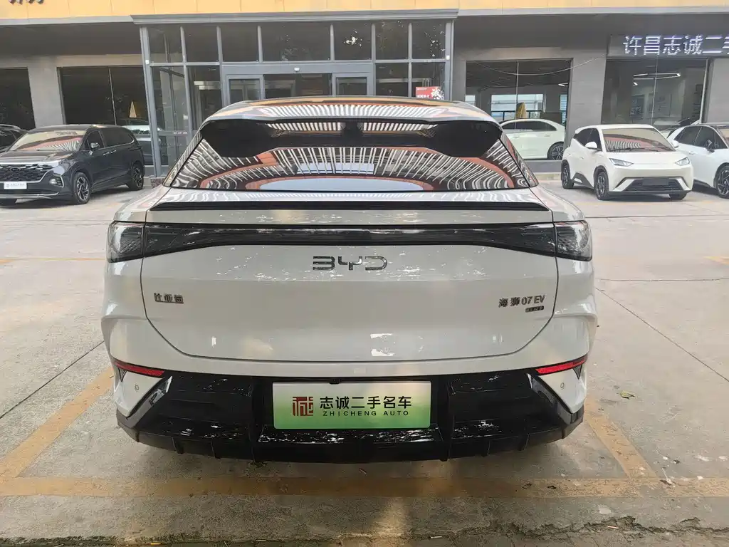 BYD Sealion 07 EV — миниатюра 6