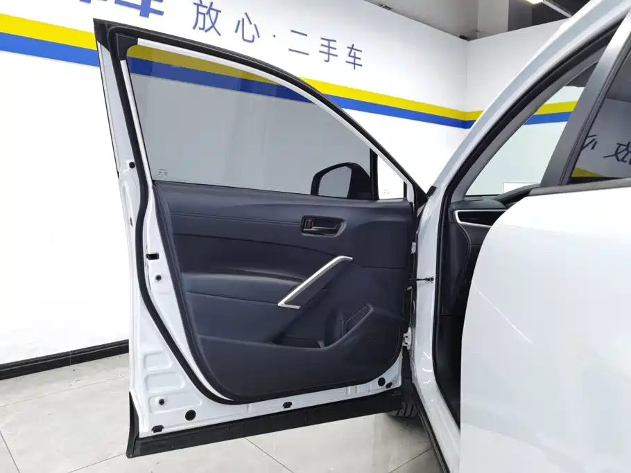 Toyota Frontlander — миниатюра 7
