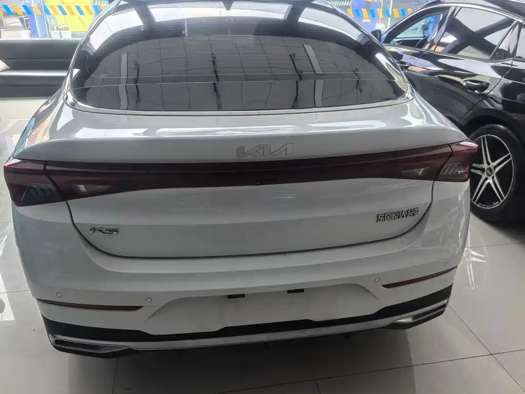 Kia K5 — миниатюра 9