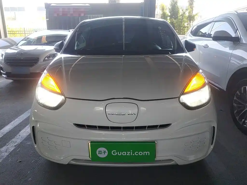 Roewe Clever 2022 311km