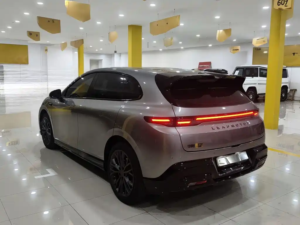 Leapmotor Leapmotor Lafa5 — миниатюра 7