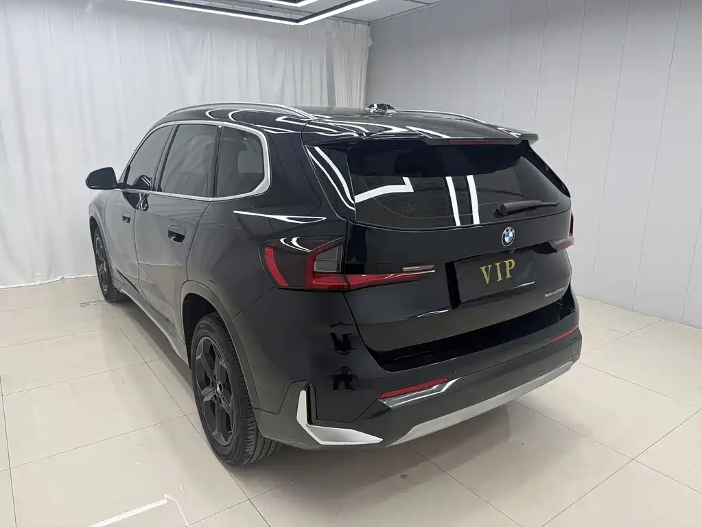 BMW X1 2023 sDrive20Li X