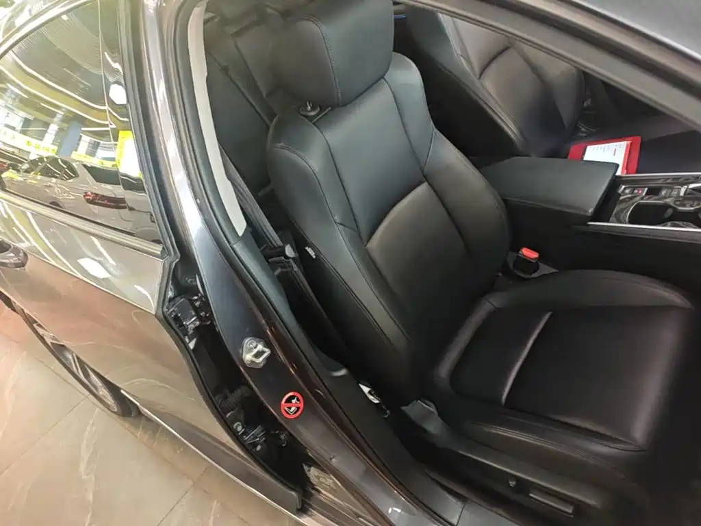 Honda Accord — миниатюра 25