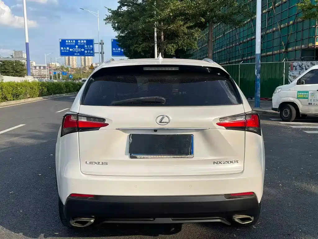 Lexus NX — миниатюра 4