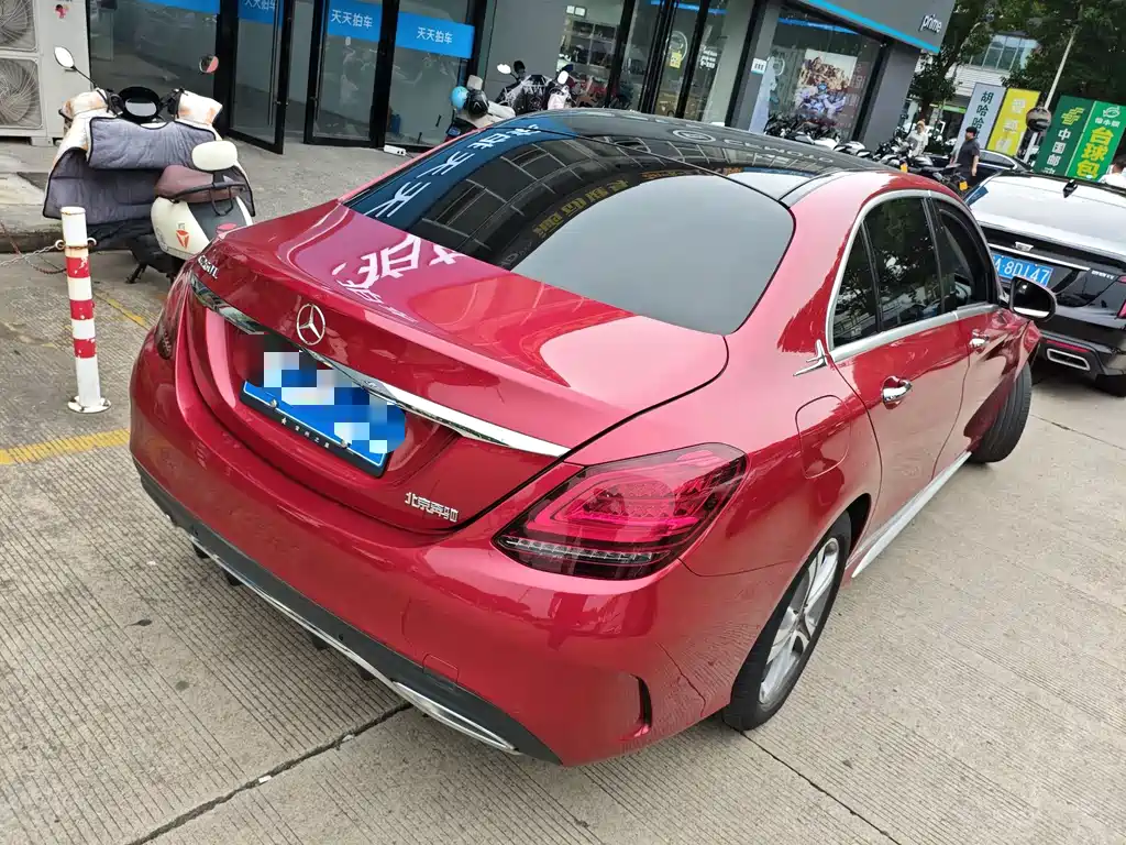 Mercedes-Benz C-Class — миниатюра 9