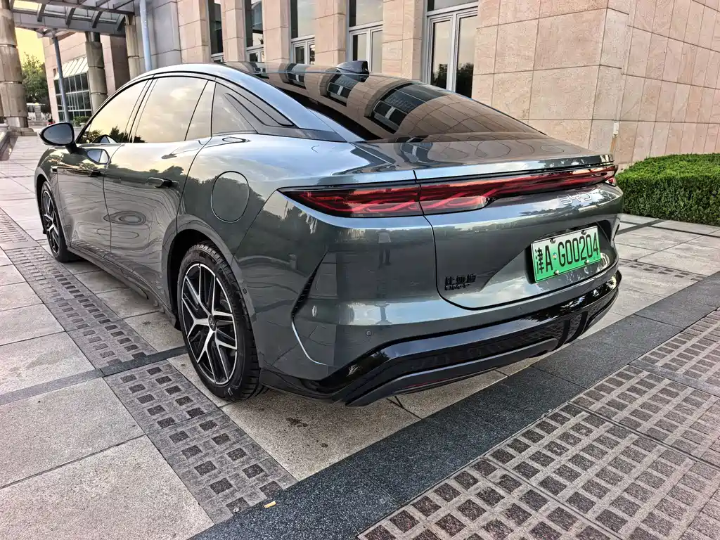 BYD Han L — миниатюра 4