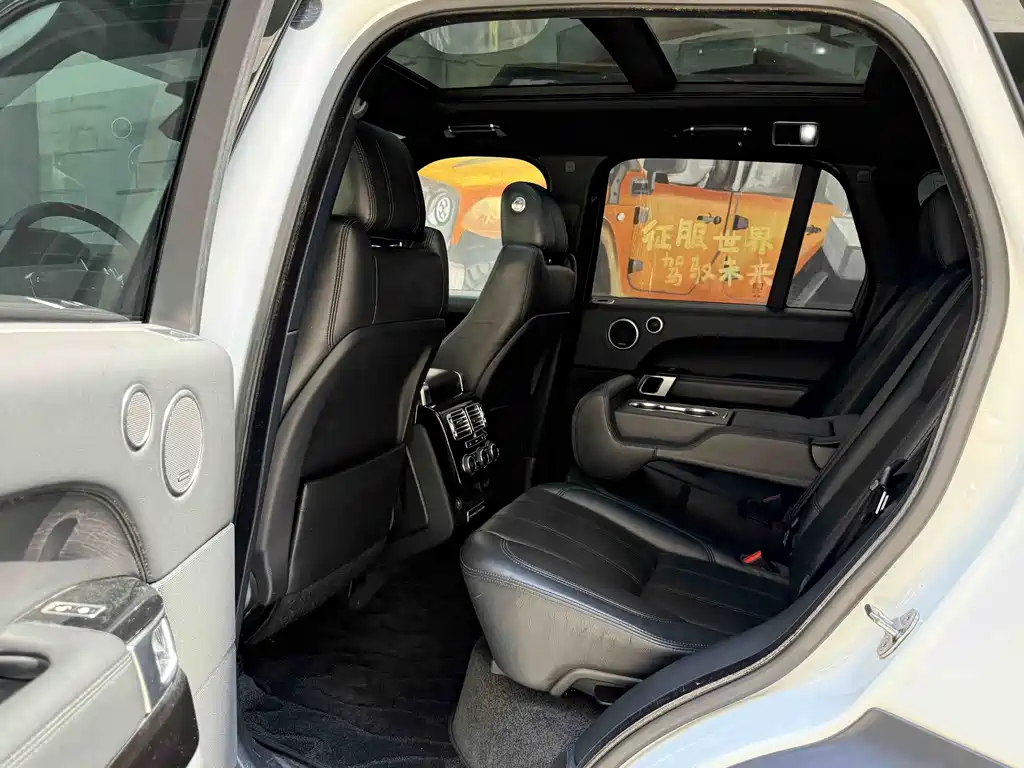 Land Rover Range Rover 2015 5.0 SC V8 AB Long Wheelbase